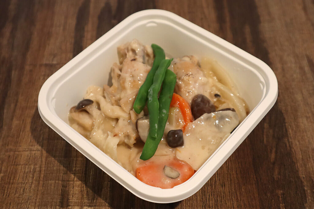 手羽元とキノコのクリーム煮