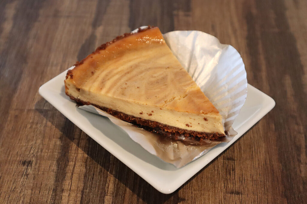 自家製コーヒーチーズケーキ
