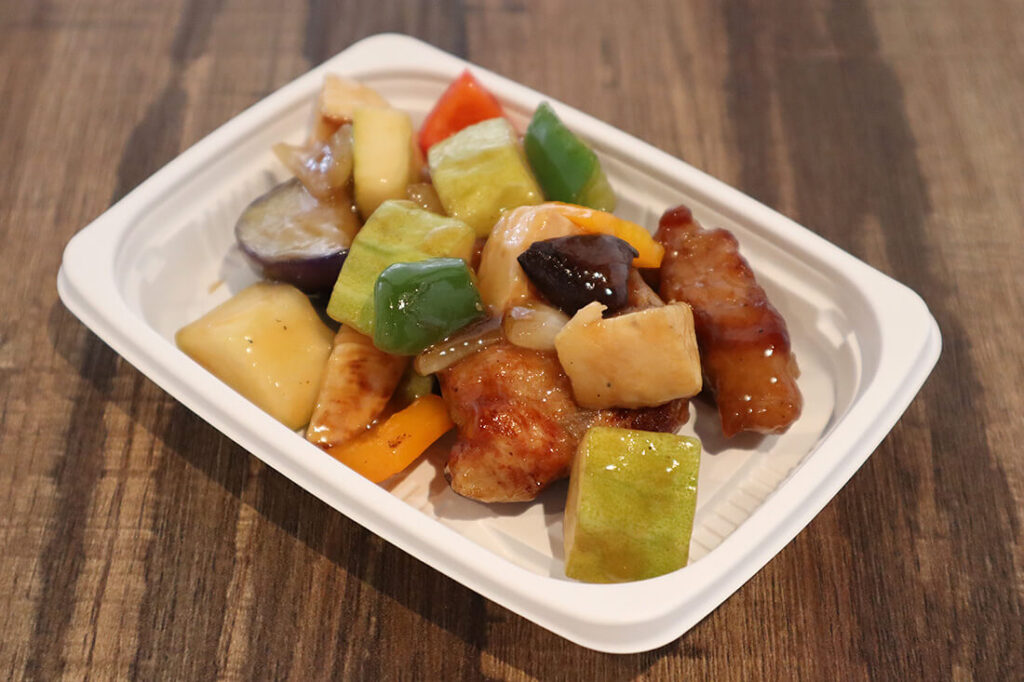 夏野菜の黒酢酢豚