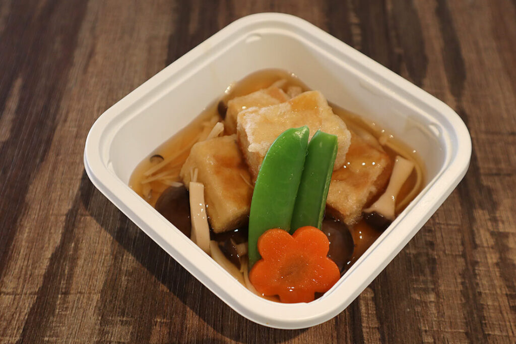 しみ豆腐のきのこあんかけ